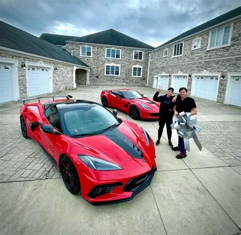 roman atwood website.